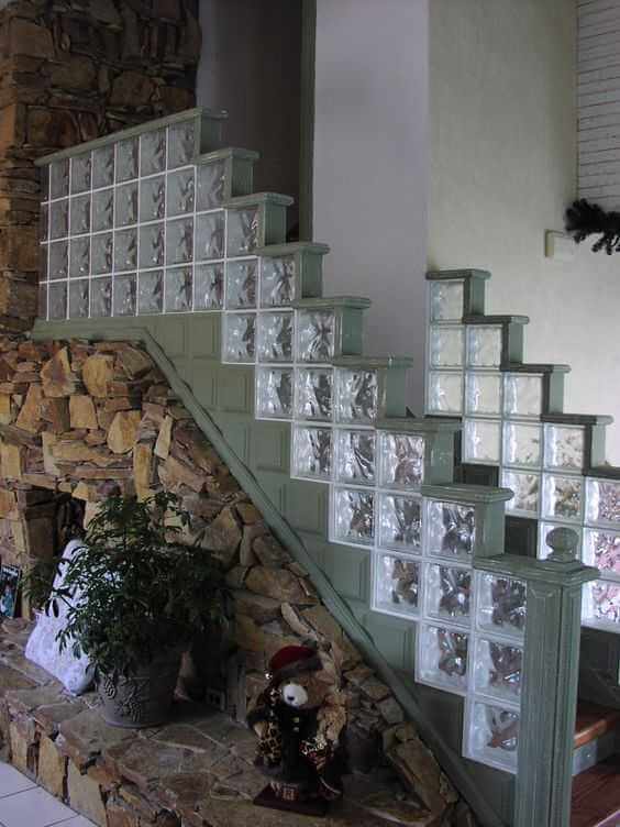 121 فكر مبهرة بالصور لاستخدام الطوب الزجاجى فى الديكور 44 121 فكر مبهرة بالصور لاستخدام الطوب الزجاجى فى الديكور