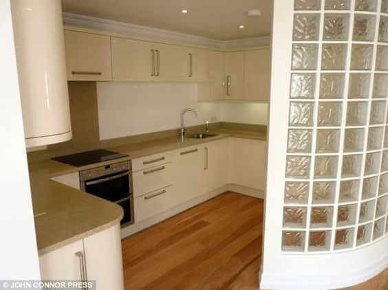 121 فكر مبهرة بالصور لاستخدام الطوب الزجاجى فى الديكور 115 121 فكر مبهرة بالصور لاستخدام الطوب الزجاجى فى الديكور