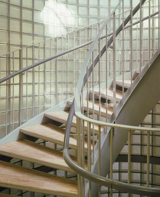 121 فكر مبهرة بالصور لاستخدام الطوب الزجاجى فى الديكور 49 121 فكر مبهرة بالصور لاستخدام الطوب الزجاجى فى الديكور